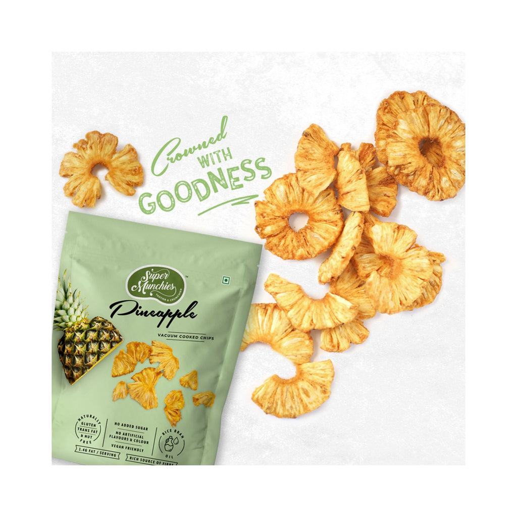 super_munchies_pineapple_chips_vacuum_cooked_50g_pack_lifestyle