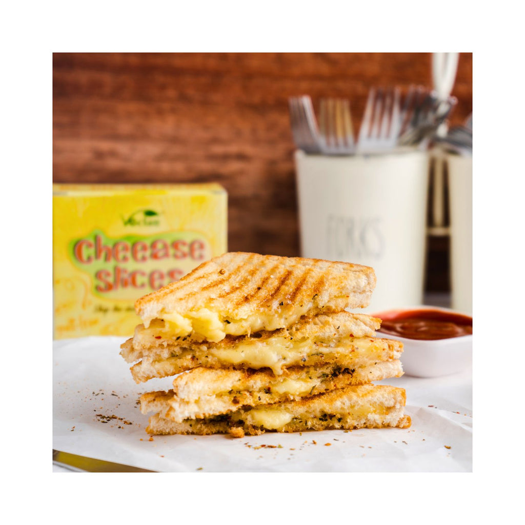 veclan_premium_cheese_slices_vegan_150g_pack_front_lifestyle_grillerd_cheese